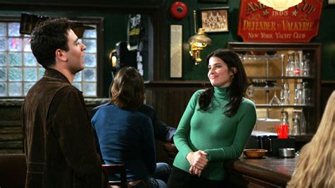 How I Met Your Mother: Season 1, Episode 1 .